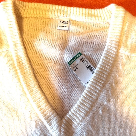 Ivory white pure wool V-neck rustic straight fit sweater NWT - Picture 5 of 8